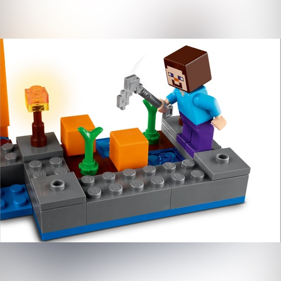 LEGO The Pumpkin Farm #21248 NEW - Picture 5 of 9